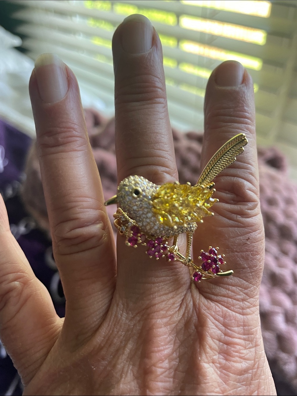eye candy Gold Bird Ring with Yellow and Pink Accents nwt
